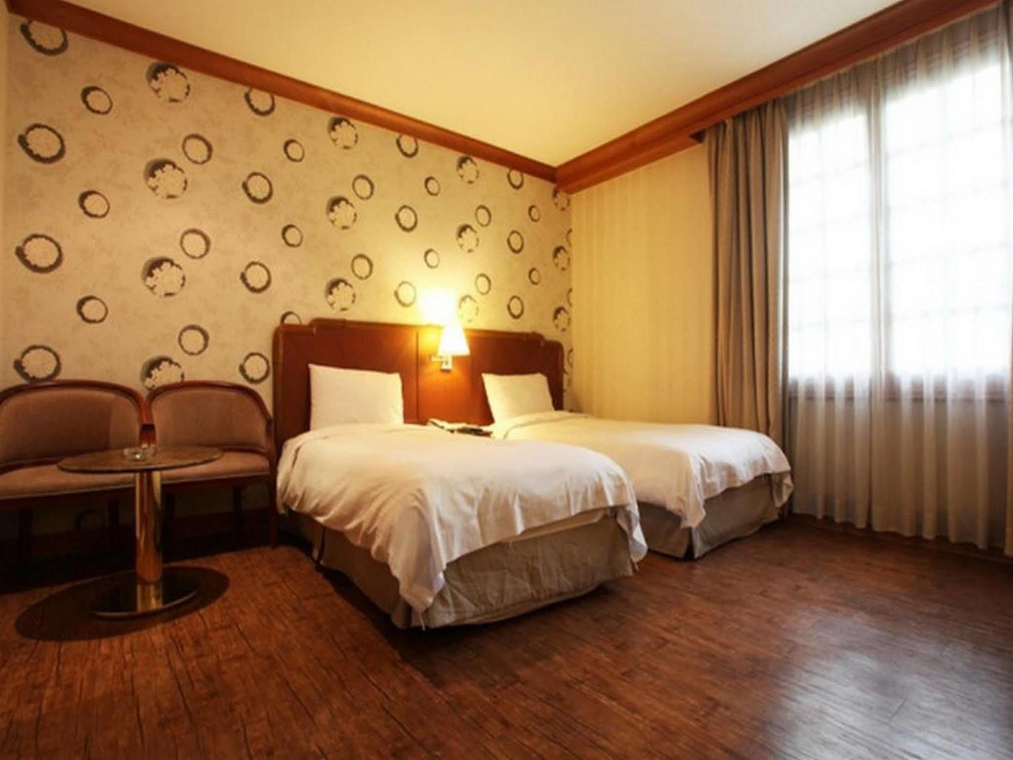 Karak Tourist Hotel Seoul Exteriör bild