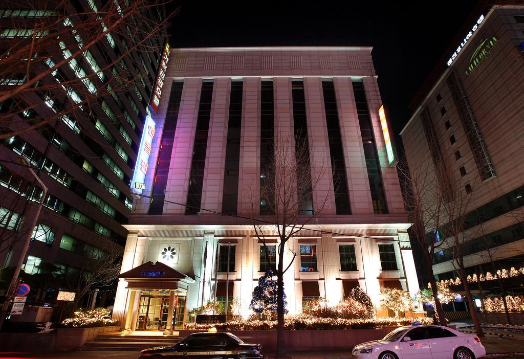 Karak Tourist Hotel Seoul Exteriör bild
